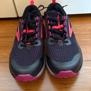 Brooks Caldera 5 sz 8.5 Energize Trail
